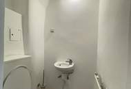 Flexibles Gewerbeobjekt mit 3 Eingängen – ideal für Praxis, Büro oder Dienstleistung