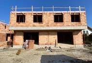 Rohbau Doppelhaushälfte in ruhiger Lage