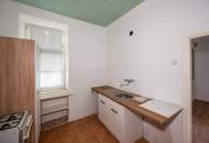 ++Fasangarten++ Entwicklungspotenzial: Altbautraum zum Selbstgestalten – 2-Zimmer-Wohnung (sanierungsbedürftig)