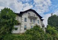 Charmante Villa mit großem Grundstück und Sanierungspotenzial in Unterkirchbach