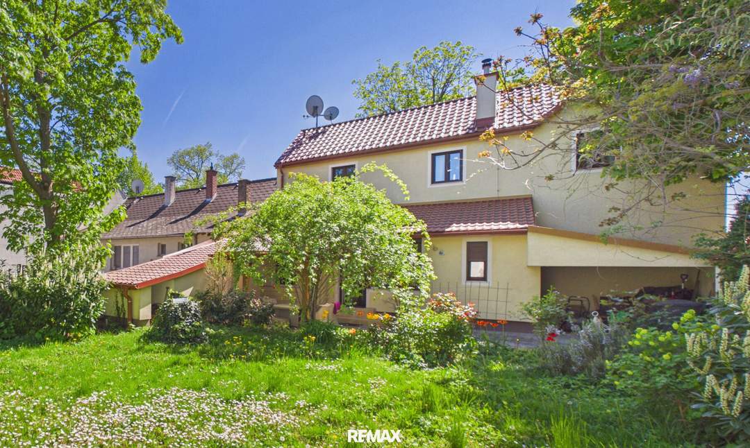 EXCLUSIVES WOHNJUWEL - STADTHAUS in GÄNSERNDORF