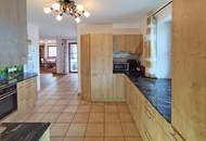 Modernes Einfamilienhaus mit Einliegerwohnung, Pool &amp; hochwertiger Ausstattung in Eggelsberg nahe Salzburg