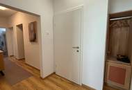 Saniertes Bauernhaus mit Garten und Scheune