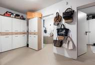 "Traumhaus mit Pool, Doppelgarage &amp; Gartenparadies, Nähe Tulln"