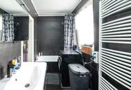 Gepflegtes Wohnhaus mit zwei Wohneinheiten, Terrasse und Doppelgarage im Zentrum von Sierning!