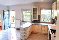 Bungalow in attraktiver Lage. Wohnen auf einer Ebene, gemütlich und modern.