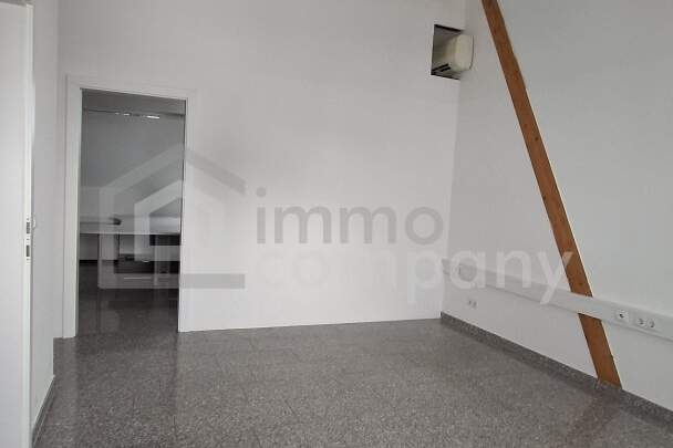 Moderne Geschäftsfläche mit Empfangsbereich und separatem Zimmer, Gewerbeobjekt-miete, 687,74,€, 8054 Graz-Umgebung