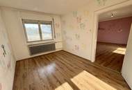 Raum für Visionäre und Bastler: Charmantes Stadthaus mit Potenzial, XXL-Stadl &amp; uneinsehbarem Garten