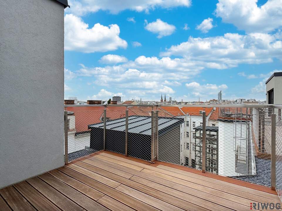 Exquisite 4-Zimmer Dachterrassenwohnung mit zwei Bädern nahe dem AUGARTEN | TOP14