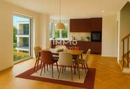 Elegante Doppelhaushälfte mit luxuriöser Ausstattung in attraktiver Lage