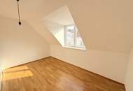 Gepflegte 2-Zimmer Dachgeschosswohnung in ruhiger aber gut angebundener Lage