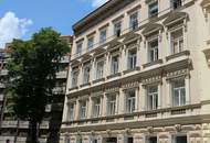 SEEGASSE, ERSTBEZUG, unbefristete 73 m2 Altbau, Wohnküche, 2 Zimmer, Duschbad, Parketten, Hofruhelage, U4-Nähe