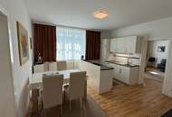 Saniertes Bauernhaus mit Garten und Scheune