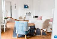 Komplett möblierte Dachgeschosswohnung mit Terrasse