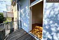 | CHARMANTE 2-ZIMMER-WOHNUNG MIT SONNIGEM BALKON | GRÜN- & SCHLOSSBERGBLICK | ca. 44,1m² | 2.OG | IDEALE LAGE