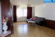 Großzügige Wohnung mit viel Potenzial in attraktiver Lage