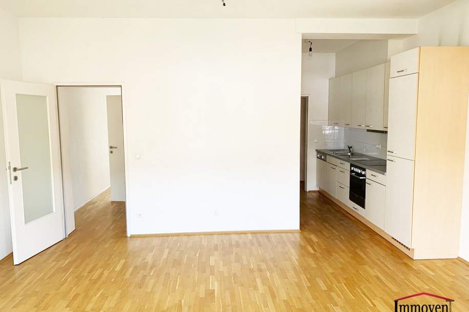Großzügige 2-Zimmerwohnung mit großem Balkon, Wohnung-miete, 689,48,€, 8053 Graz(Stadt)