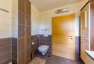 3 WOHNEINHEITEN, 2 WINTERGÄRTEN, BALKON, DOPPELGARAGE- RUHELAGE UND ZENTRUMSNAH