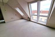 Exklusive 4-Zimmer-Dachgeschosswohnung in revitalisiertem Altbauhaus – Stilvolles Wohnen mit Dachterrasse, Fischgrätparkett, Klimaanlage & Luftwärmepumpe auf modernstem Stand