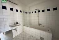 Hofseitige DG-Wohnung mit Terrasse in Sechshaus - 5 Gehminuten zu U4 und U6!