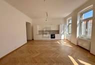 ERSTBEZUG NACH SANIERUNG - SONNIGE ALTBAUWOHNUNG