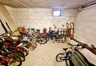 Absolute Grün- und Ruhelage! Gebraucht. Gepflegt. Geliebt! Perfekt aufgeteilte 3-Zimmer + separate Küche / 2 Balkone / Viele Möglichkeiten! Ruhig wohnen, gut leben!