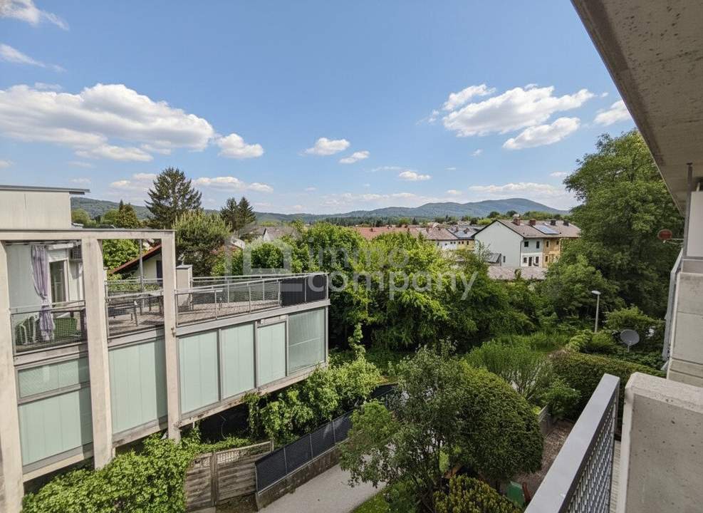 2-Zimmer Dachgeschosswohnung in Graz-Andritz mit 2 Balkonen &amp; Parkplatz
