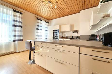 Wohnen und Arbeiten unter einem Dach – Wohn- und Geschäftshaus mit Innenhof in 3812 Groß-Siegharts, Haus-kauf, 265.000,€, 3812 Waidhofen an der Thaya