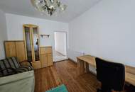 Charmantes Einfamilienhaus mit Garten, Lagerhalle und modester Ausstattung in Pachfurth!