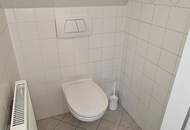 TERRASSENHIT, DACHGESCHOSS, 138 m2 Maisonette mit 45 m2 Terrasse, 3 Zimmer, Wohnküche, Wannenbad, Rembrandtstraße