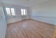 Lichtdurchflutetes Bürogebäude – ideal für Praxis oder Kanzlei