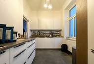 Altbau-Eleganz: 3 stilvolle Zimmer mit neuer Küche und Traumbad in Penzing