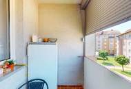 Wow-Faktor garantiert: Komplett sanierte 3-Zimmer-Wohnung mit Balkon &amp; TG!