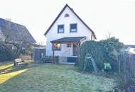 Wohnhaus mit Potenzial in guter Lage von 2620 Neunkirchen