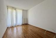 Fernblick inklusive: Stilvolle 3-Zimmer-Wohnung mit großer Loggia & U6-Nähe
