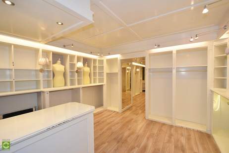 CHRISTOPH CHROMECEK IMMOBILIEN - PERCHTOLDSDORF - STAFFELMIETE - Hübsches Geschäftslokal in absoluter Zentrumslage!, Gewerbeobjekt-miete, 1.700,00,€, 2380 Mödling