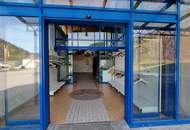 Vielseitiges Eventzentrum mit Gastroküche & großem Parkplatz