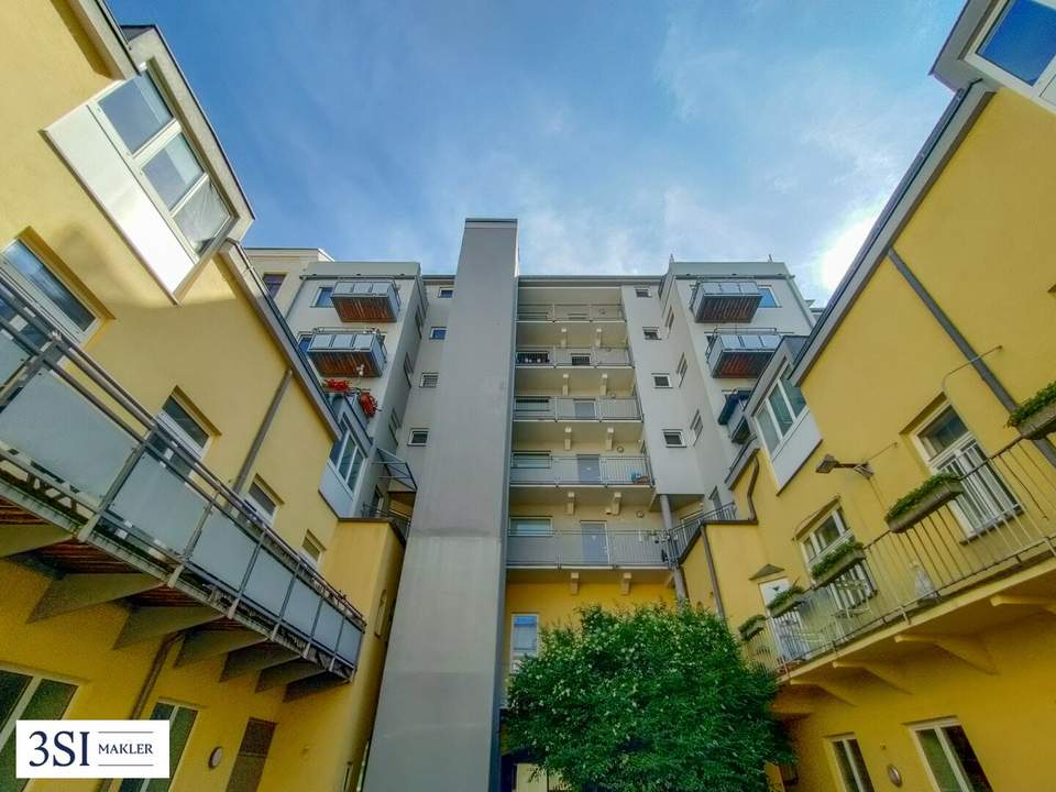 Anlegerhit! Unbefristet vermietete Altbauwohnung in beliebter Lage beim Schlossquadrat mit attraktiver Rendite