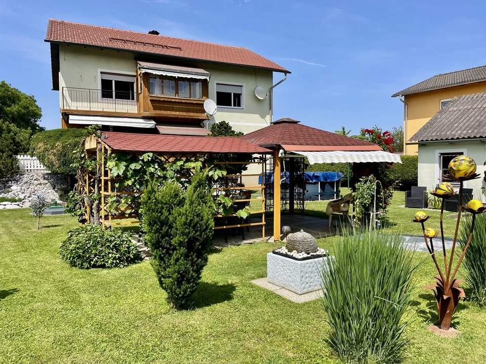 Top-Lage: Zweifamilienhaus mit Garten und Garage in der Nähe der Shopping City Seiersberg!