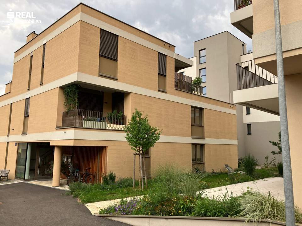 WUNDERSCHÖNE 3 Zimmer BALKONWOHNUNG zur Miete - 5 Jahre befristet