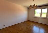 St. Leonhard! Zentral gelegene Wohnung mit ruhiger Loggia und schöner Aussicht