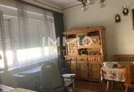 Großes Grundstück / 2.770m² mit einem Abrisshaus und einem Bauernhaus