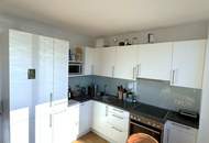 DRINGENDE NACHFOLGERSUCHE MIT 1.MAI | GROSSGARCONNIERE - WOHNZIMMER MIT KÜCHENBEREICH UND 2 ZIMMER | WEST-TERRASSE - 1. DG