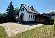 Haus mit großer Terrasse und wunderbarem Garten