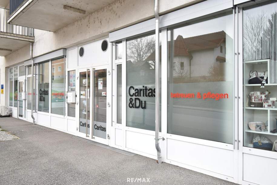 Büro oder Geschäftsfläche mit Parkplätzen in zentraler Lage! Provisionsfrei für den Mieter!, Gewerbeobjekt-miete, 741,58,€, 3352 Amstetten