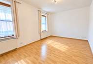 Helle, gepflegte 4-Zimmer-Eigentumswohnung mit Loggia nahe Lindetwald