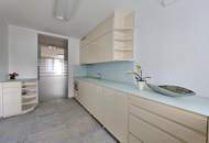 "Luxury Apartment near UNO-City"