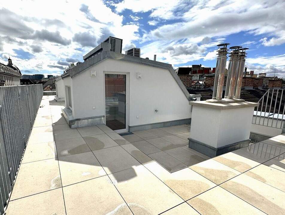 ERSTBEZUG, Salesianergasse, klimatisiertes 91 m2 Dachgeschoss mit 33 m2 Terrasse, Wohnküche, 2 Zimmer, Botschaftsviertel