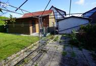Schönes Stadthaus mit Garten, Garage und großem Schuppen