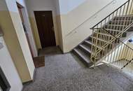 Großzügige 2-Zimmerwohnung mit Loggia